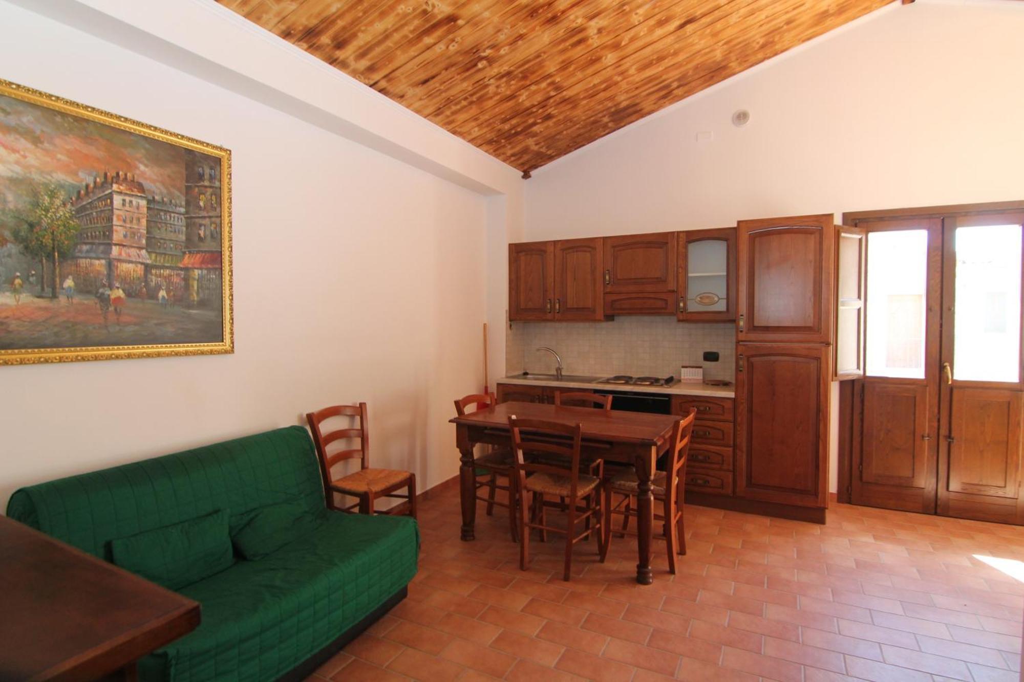 Hotel Il Feudo Dei Pierleoni Селано Экстерьер фото