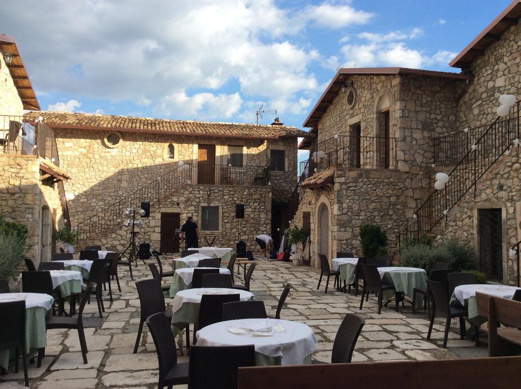 Hotel Il Feudo Dei Pierleoni Селано Экстерьер фото