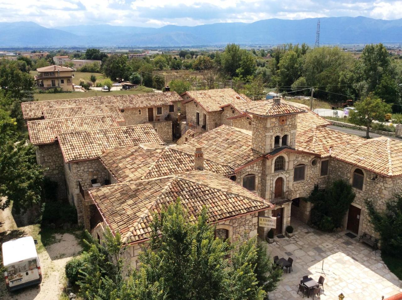 Hotel Il Feudo Dei Pierleoni Селано Экстерьер фото
